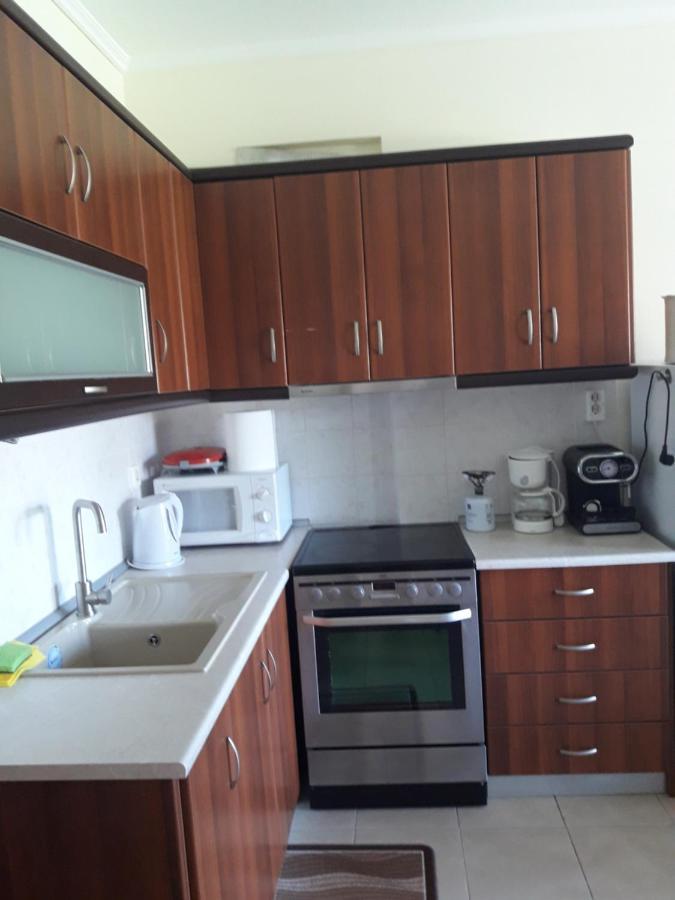 M&J Apartments Νικήτη Εξωτερικό φωτογραφία
